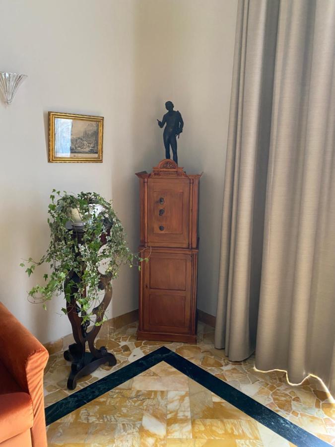 Bed and Breakfast Dimora Donna Elena Neapol Zewnętrze zdjęcie